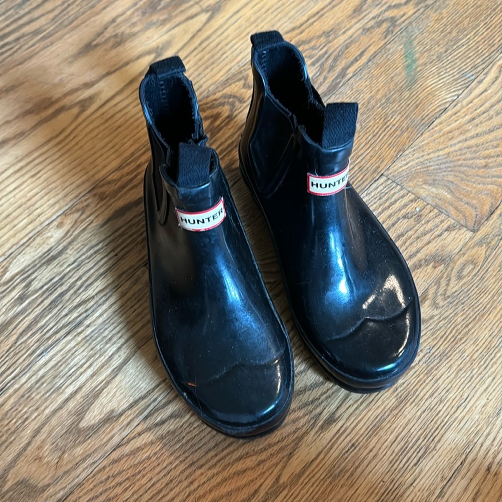 Hunter Chelsea Boots // Black Gloss Size 1